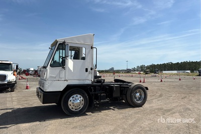 2013 Kalmar 4x2 Spotter Truck