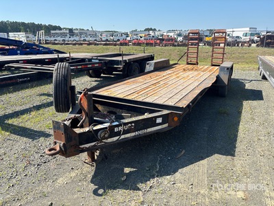 2004 Towmaster 23 ft T/A Equipment Trailer