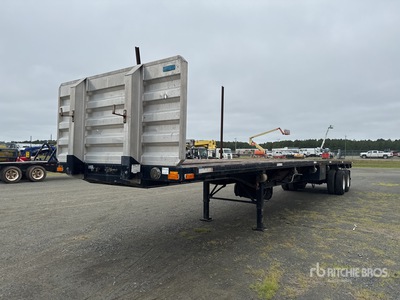 2001 Transcraft TL80K 48 ft T/A Flatbed Trailer