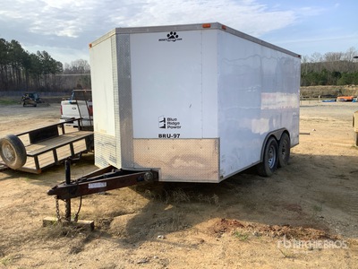 2014 Husky Cargo 14 ft T/A Remorque fermée