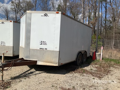 2014 Husky Cargo 14 ft T/A Remorque fermée