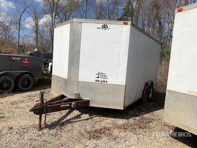 2014 Husky Cargo 14 ft T/A Remorque fermée