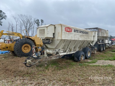 2020 Stoltz TV3W16HX Bindemittelstreueranhänger