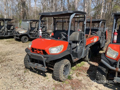 2015 Kubota RTVX900G 4x4 ユーティリティービークル