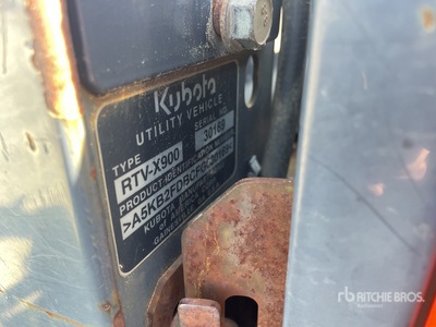 2015 Kubota RTVX900G 4x4 Utility Vehicle