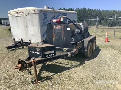 Lamar T/A Fuel Trailer