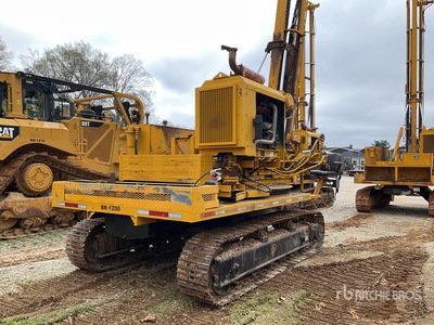 2017 GRT UTILICORP UTSCPDDLSTIP25 Crawler Mounted Post Driver