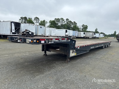 2013 Landoll 53 ft Tri/A Sliding Axle Trailer