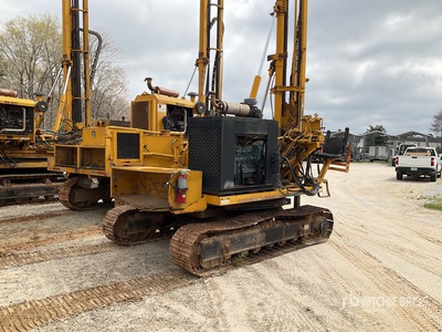 2016 GRT UTILICORP UTMSCPDSTSLID15-15 Auf Raupen montierter Pfostentreiber
