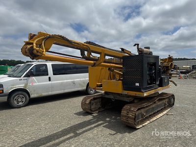 2014 GRT UTILICORP UTMSCPSTSLID15-15 Crawler Mounted Post Driver