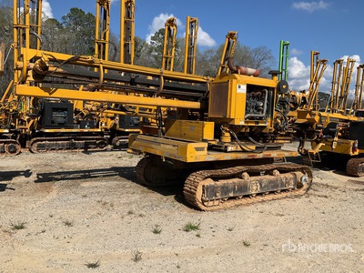 2013 GRT UTILICORP UTRTPD25 Crawler Mounted Post Driver