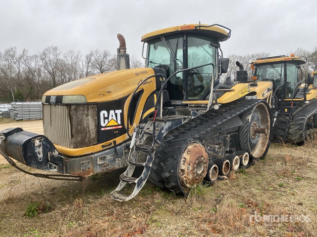 2006 Challenger MT865B Track Tractor