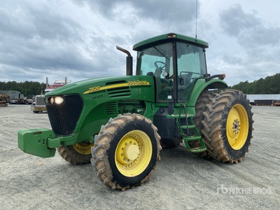 2004 John Deere 7820 4WD Tractor