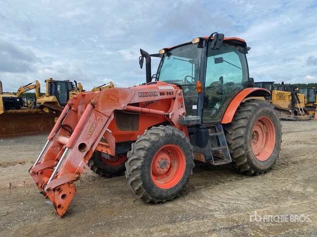 2016 Kubota M110GX 4WD Tractor