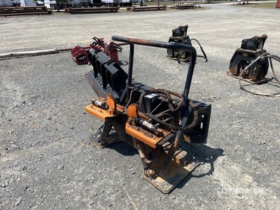 Lobo Extreme Skid Steer Post Puller