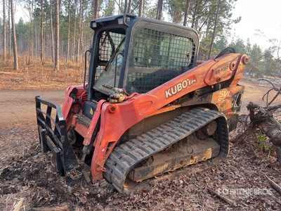 2019 Kubota SVL95-2 を見 Compact Track Loader