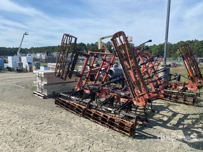 Unverferth Perfecta 18 ft 3-Point Cultivator