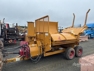 Duratech Haybuster 2574 Tow-Behind Hydraulic Bale Processor