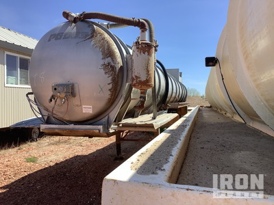 1990 Polar T/A Tanker Trailer