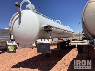 1983 Pacit T/A Tanker Trailer