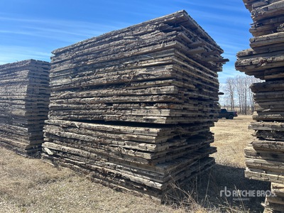 Quantity of (24) 8 ft x 14 ft access Esteras
