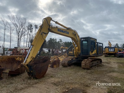 2017 Komatsu PC210LC-11 Tracked Excavator