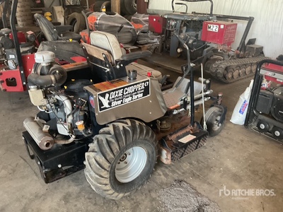 Dixie Chopper LT2500 Zero-Turn 52" Lawn Mower