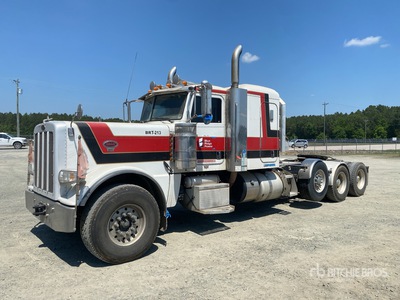 2013 Peterbilt 389 8x4 Heavy Haul Tri/A Sleeper Truck Tractor
