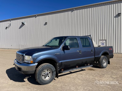 2004 Ford F-250 4x4 Crew Cab بيك اب