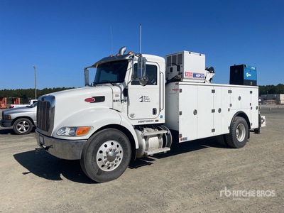 Peterbilt 337 4x2 Service Truck