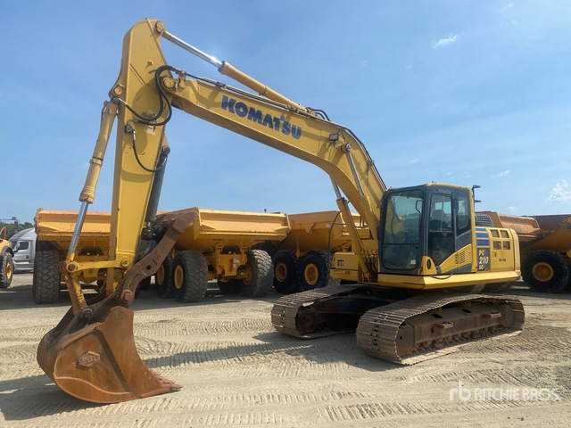 2014 Komatsu PC210LC-10 Tracked Excavator