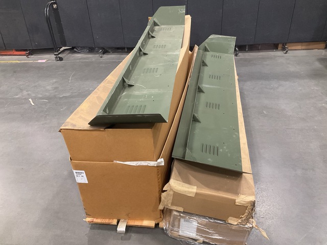 (6) Oshkosh Defense 2081820W Vehicle Sun Visors