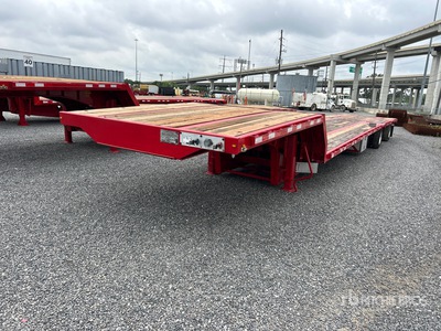 2013 Transcraft DTL-2100 53 ft T/A Spread Axle Single Drop Step Deck Trailer