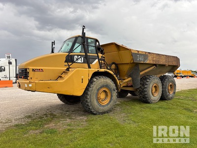 2010 Cat 740 Articulated Dump Truck