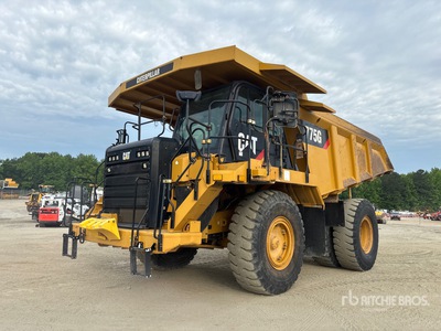 2015 Cat 775G Haul Truck