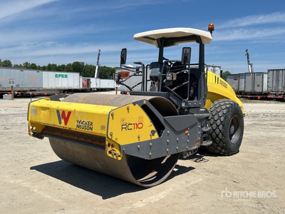 2017 Wacker Neuson RC-110 Rodillo compactador