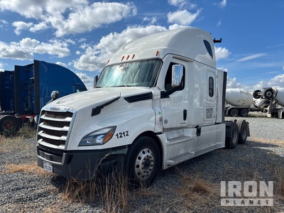 2022 Freightliner Cascadia 126 6x4 T/A Sleeper Truck Tractor