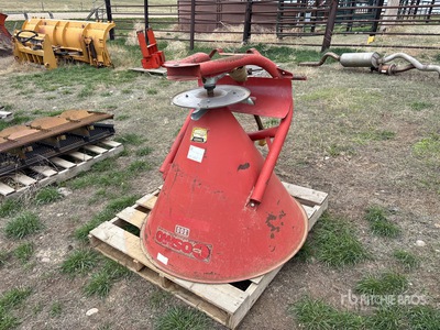 Cosmo 300 Hopper Spreader Varios equipamientos de agricultura