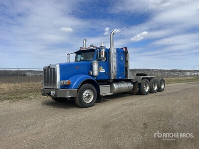2012 Peterbilt 367 8x6 Sleeper Truck Tractor