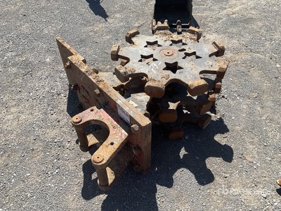 Sui 18 in Excavator Compaction Wheel - Fits Cat 305.5