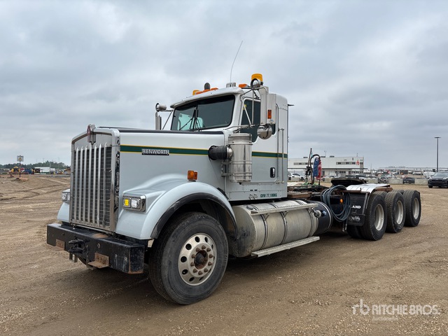 1XKWP4TX6DR961147 2013 photo no. 1