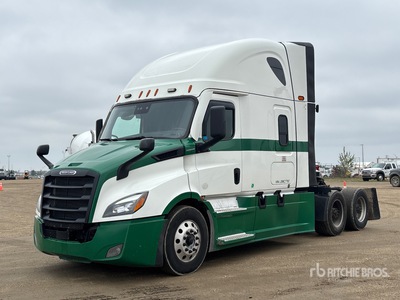 2020 Freightliner Cascadia 116 6x4 T/A Sleeper Truck Tractor