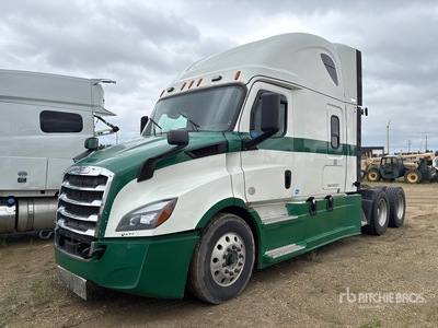 2019 Freightliner Cascadia 116 6x4 T/A Sleeper Truck Tractor (Inoperable)
