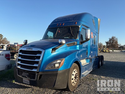 2020 Freightliner Cascadia 126 6x4 T/A Sleeper Truck Tractor