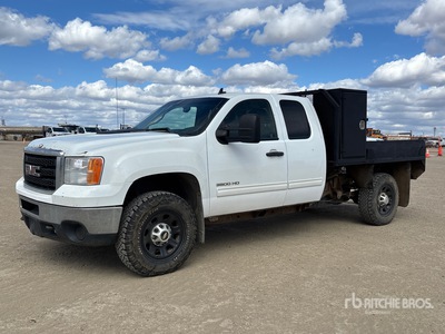 2011 GMC Sierra 3500HD 4x4 Extended Cab Table Top Truck