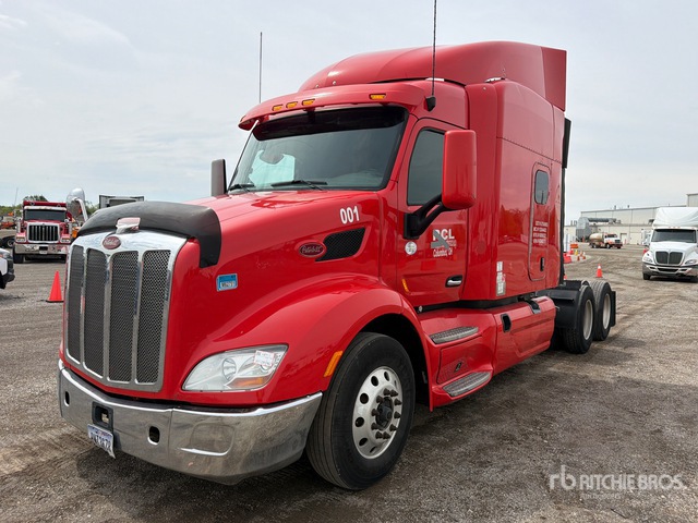 2017 Peterbilt 579 6x4 T/A Sleeper Truck Tractor