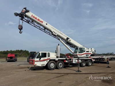 2011 Link-Belt HTC8675 75 ton 8x4 Hydraulic Truck Crane
