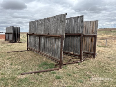 Quantity of (5) 16 ft x 8 ft Valla de viento