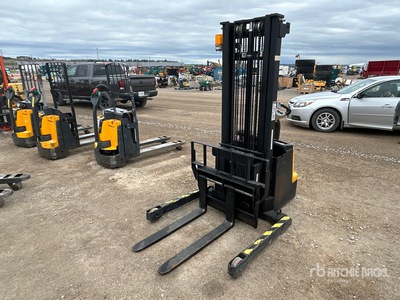 Vestil S-118-AA-FP 1500 lb Electric Stacker