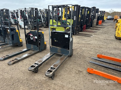 2013 Jungheinrich EJE120 4500 lb Electric Pallet Jack